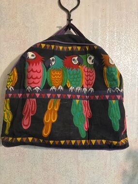 Source Unknown Black Travel Bag with Multicolor Parrot Print, Lg Weekender Bag